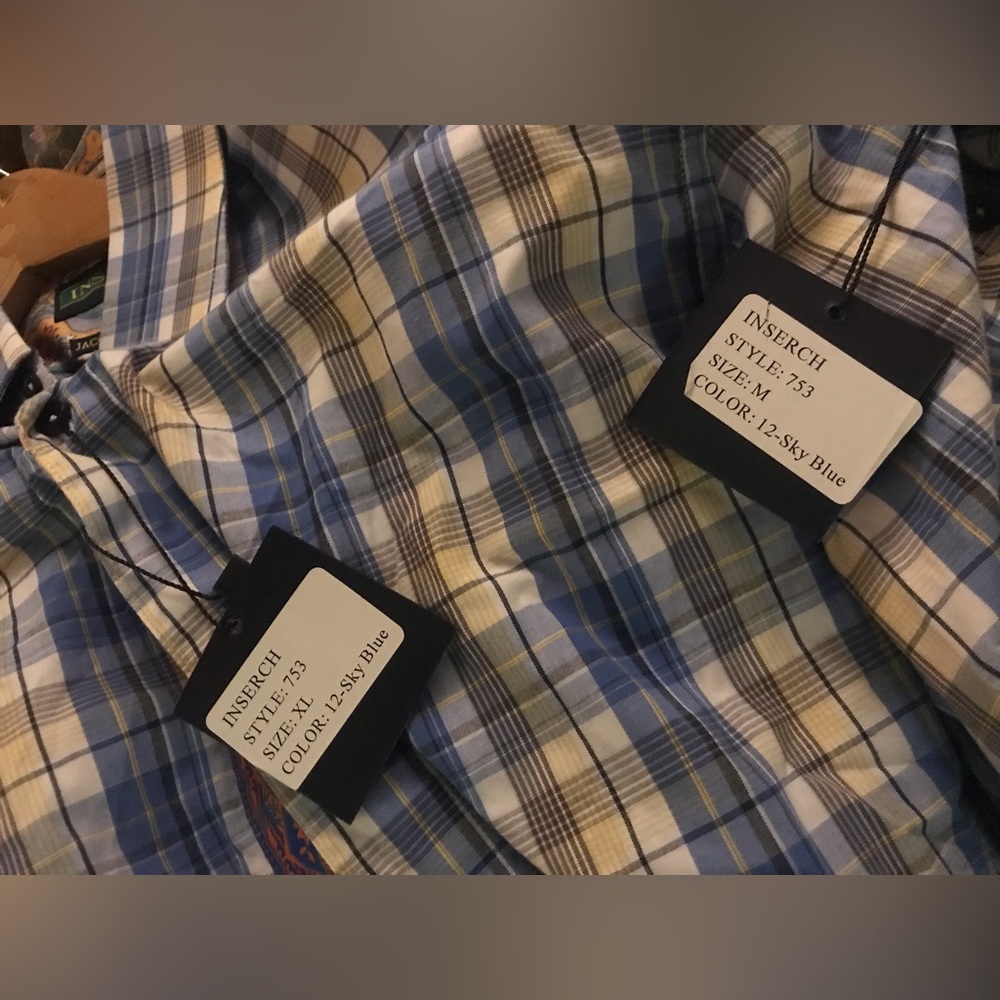 Inserch Brand New Button-Down - Picture 6 of 7